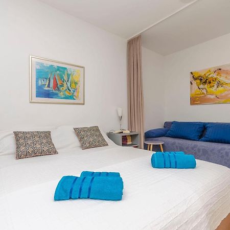 Apartments Daniela Vodice Luaran gambar