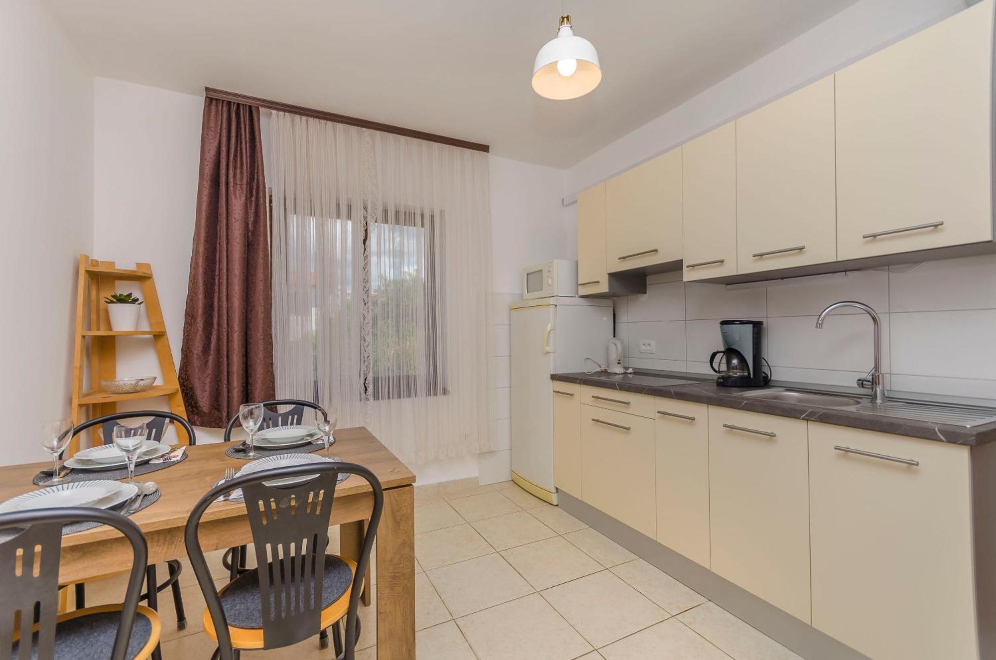 Apartments Daniela Vodice Luaran gambar