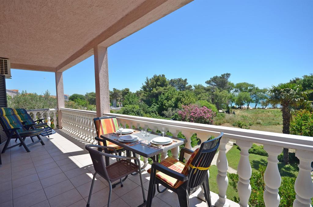 Apartments Daniela Vodice Luaran gambar